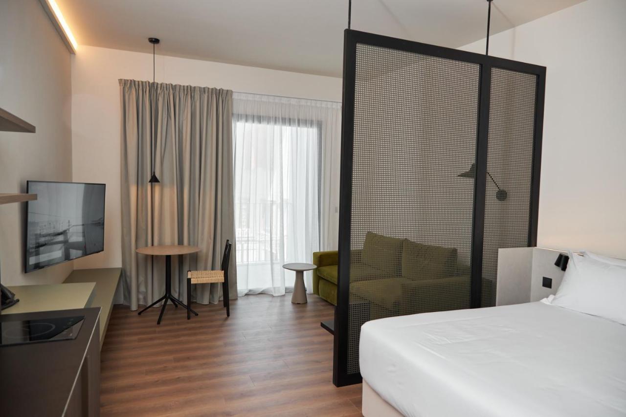 Alinea Primo Historic Center Aparthotel Лимасол Екстериор снимка